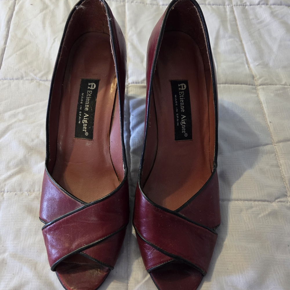 Etienne Aigner Women's Burgundy Leather Peep-Toe Pumps 19